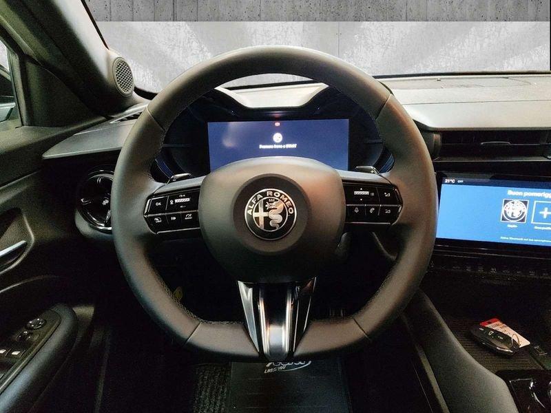 Alfa Romeo Junior 1.2 ibrida 145cv edct6