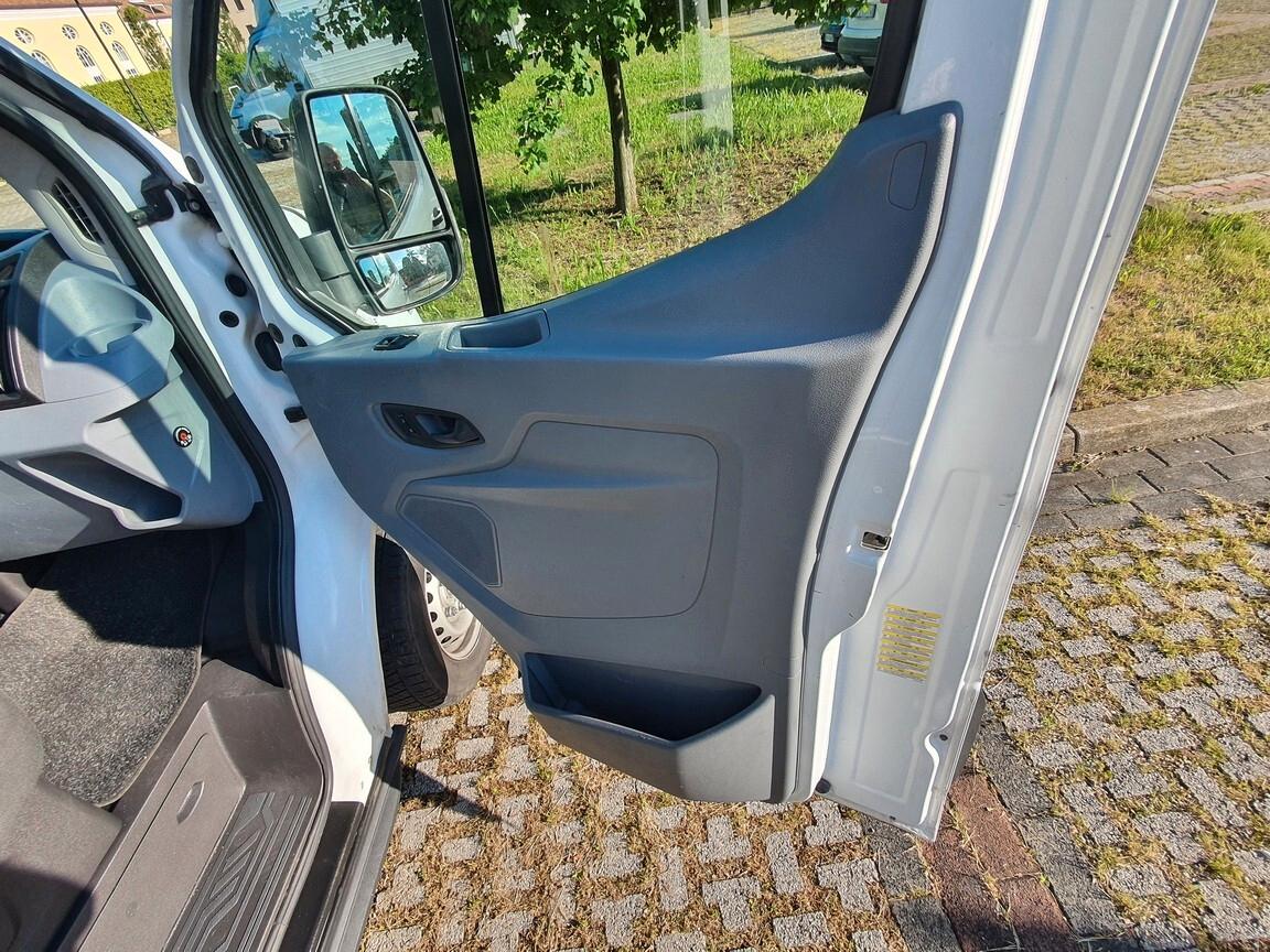 Ford Transit 310M 2.2 TDCi 100CV L2H2 9 Posti