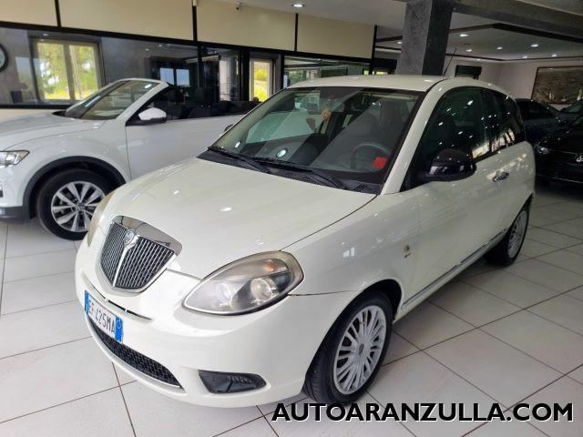 LANCIA Ypsilon 1.3 MJT 75CV New Oro