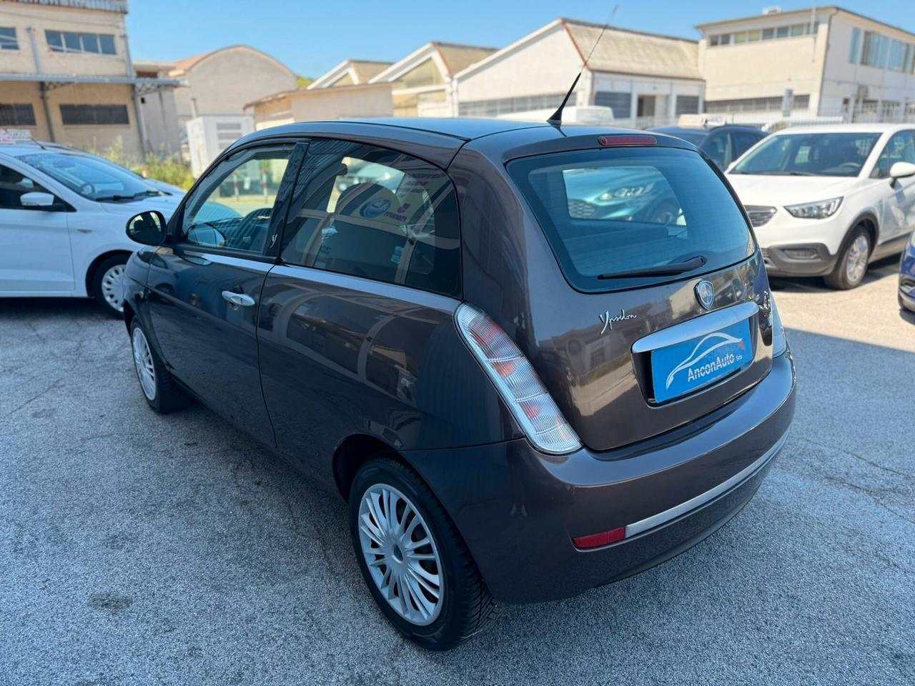 Lancia Ypsilon 1.3 MJT X NEOPATENTATI 2010
