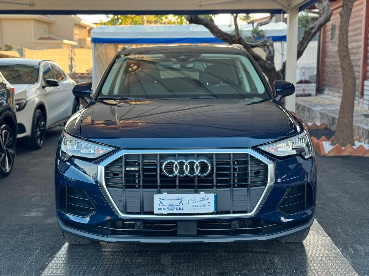 Audi Q3 40 TDI quattro S tronic Business Advanced