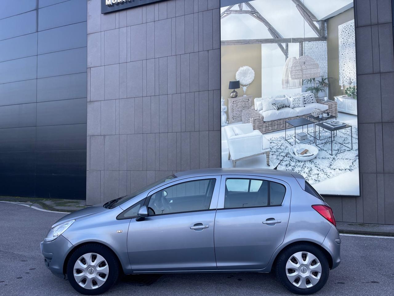 Opel Corsa 1.2 5 porte Cosmo