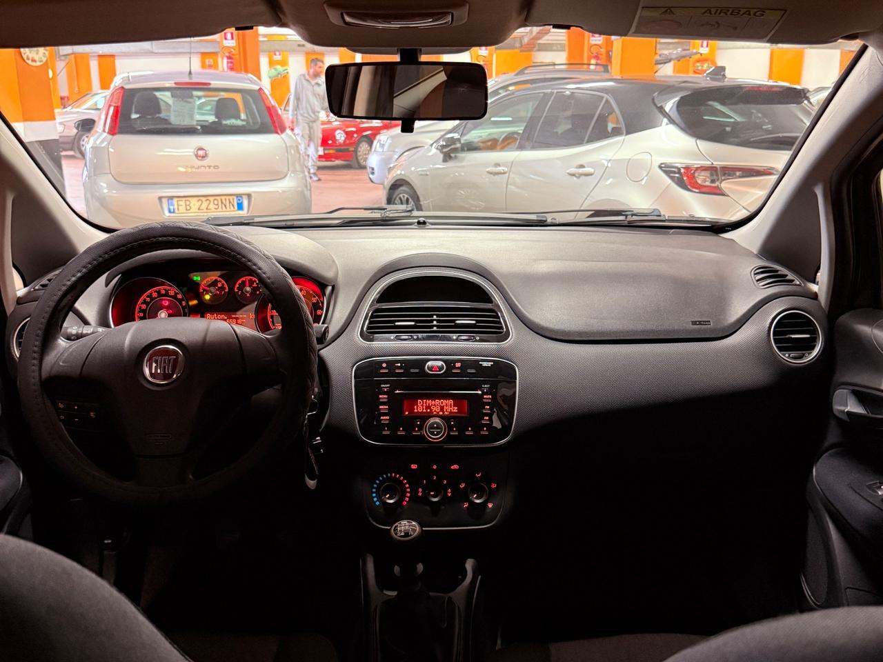 INCREDIBILE FIAT PUNTO CON SOLI 65.861 KM EURO 6, UNICO PROPRIETARIO
