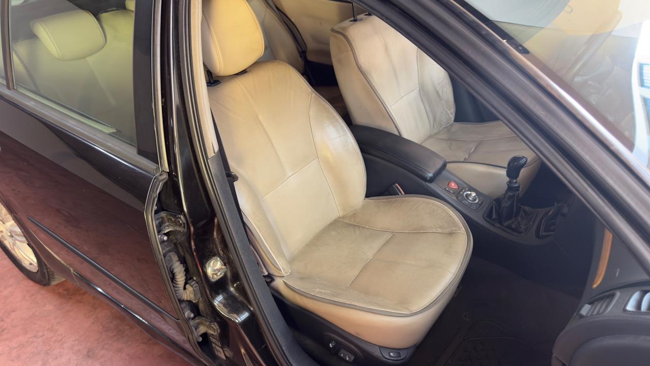 Renault Laguna 1.9 dCi/130CV Grandtour Planet