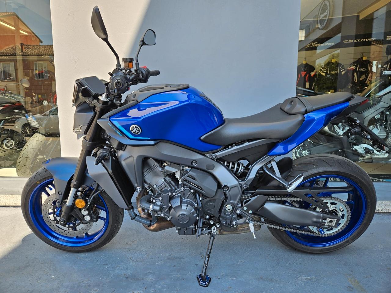 Yamaha MT-09 Y-AMT - 2025