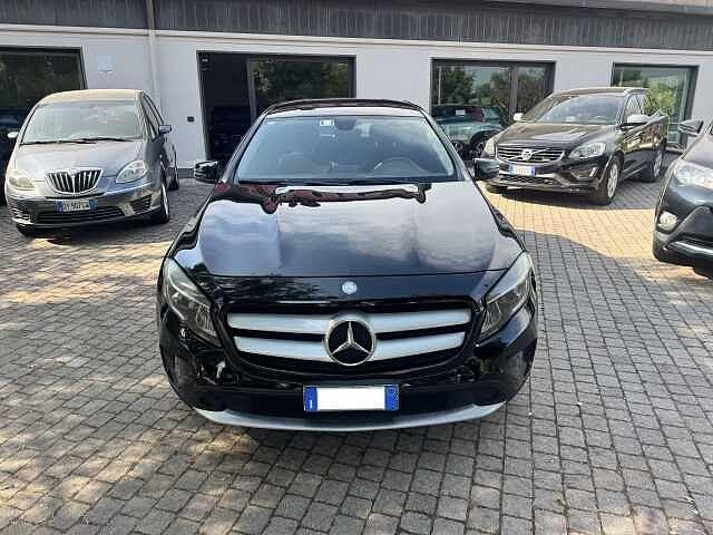 Mercedes-Benz GLA 180 180 d Automatic Executive