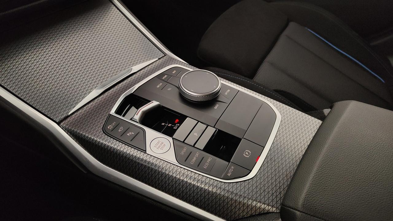 BMW Serie 3 G21 2022 Touring - 320d Touring mhev 48V xdrive MSport auto