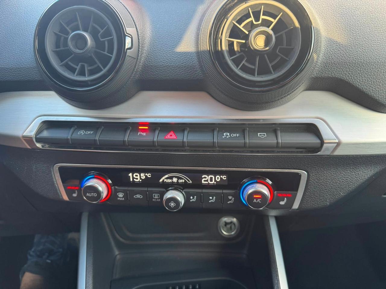 Audi Q2 30 TDI S tronic
