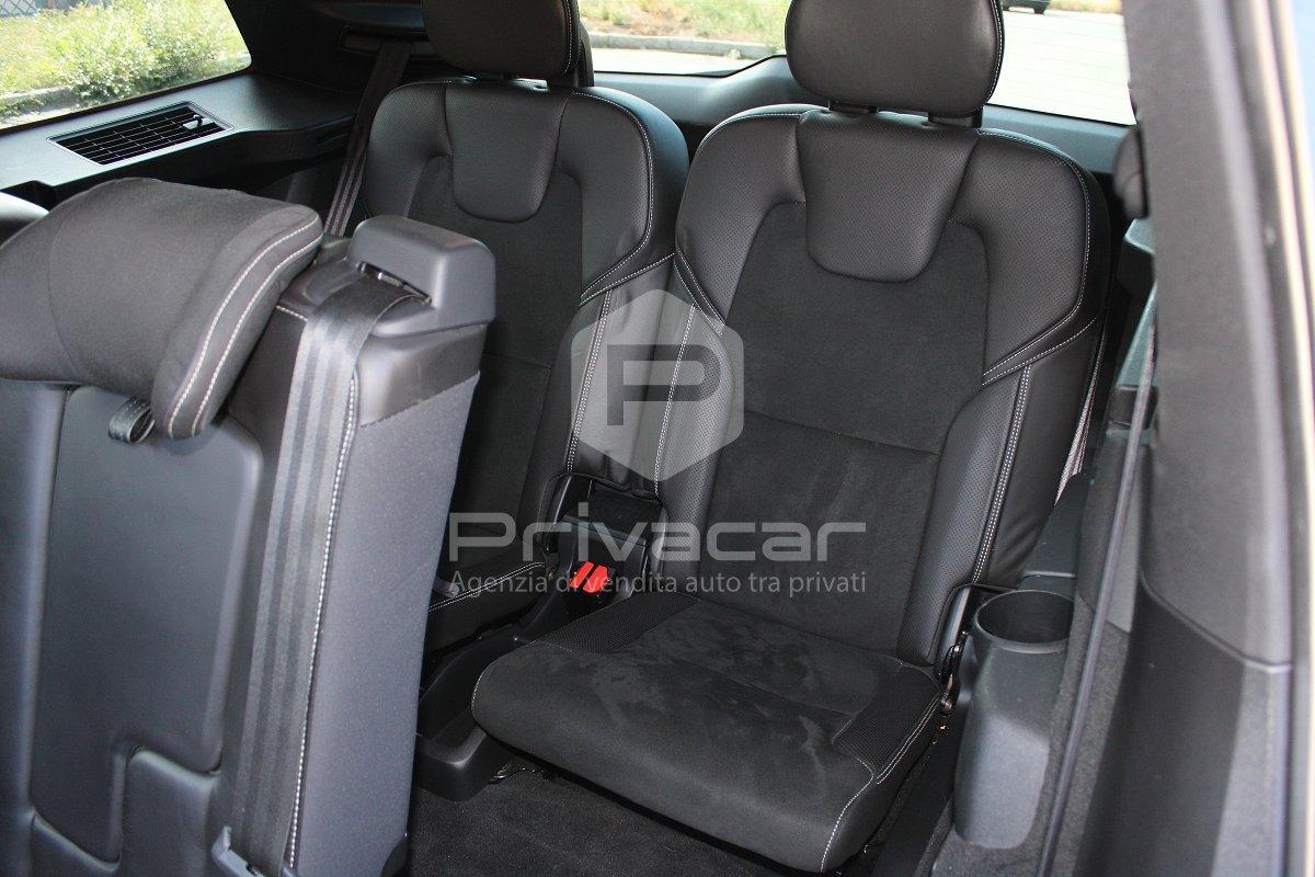 VOLVO XC90 D5 AWD Geartronic 7 posti R-design