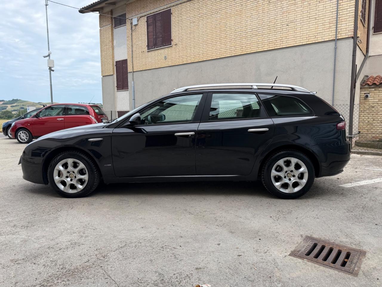 Alfa Romeo 159 1.9 JTDm 16V Sportwagon Exclusive