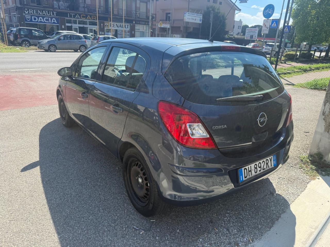 Opel Corsa 1.2 5 porte benzina