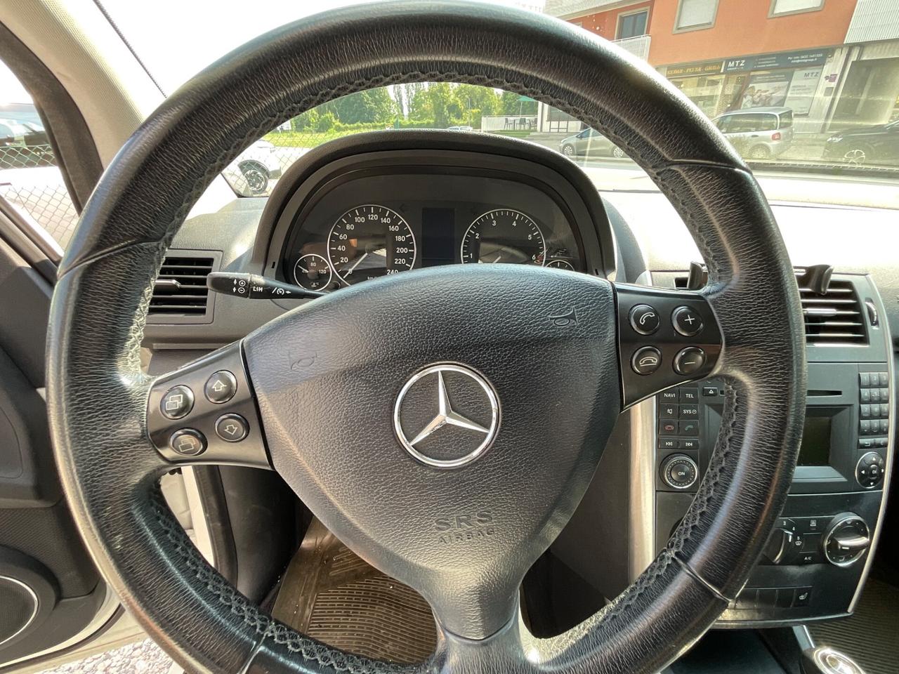 Mercedes-benz A 160 AUTOMATIC Avantgarde