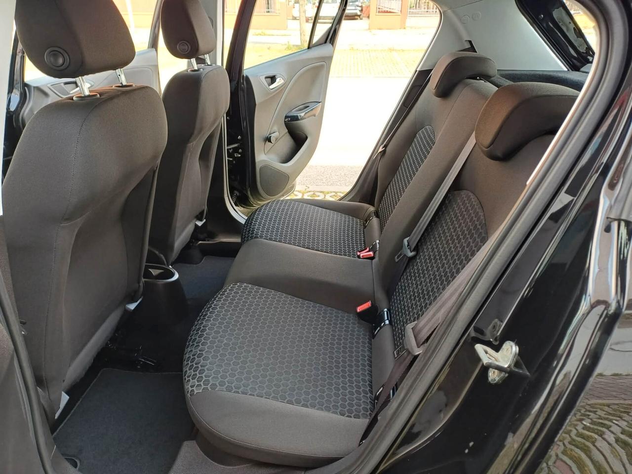 Opel Corsa 1.2 5 porte Innovation