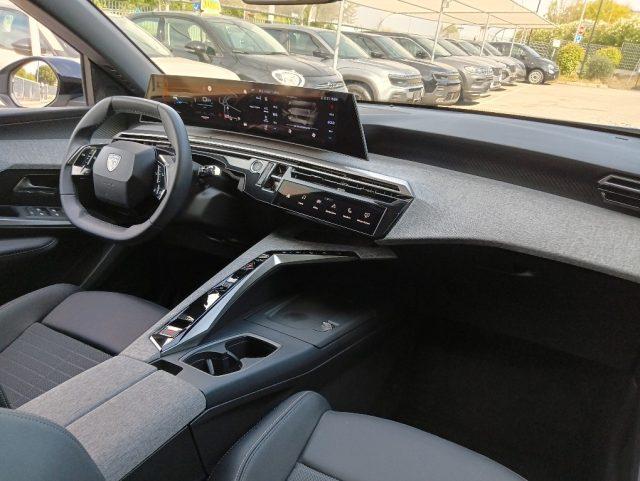 PEUGEOT 3008 Hybrid 145 e-DCS6 Allure + Full Options