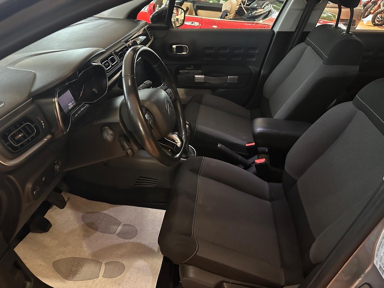 Citroen C3 PureTech 82 GPL Shine