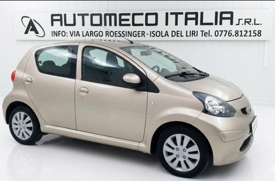 Toyota Aygo 1.0 BENZ. 5 porte - 2008 - KM. 76.000