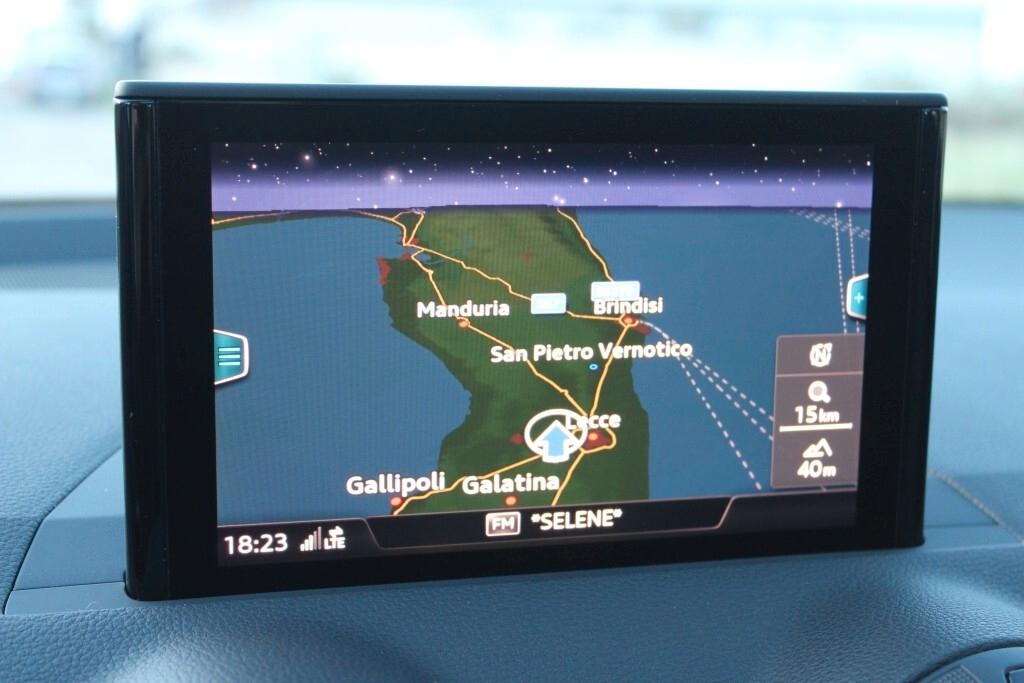 AUDI Q2 1.6 TDI 115CV *TETTO APRIBILE *CERCHI 17''