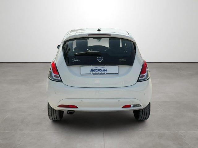 LANCIA Ypsilon 1.0 FireFly 5 porte S&S Hybrid Ecochic Gold