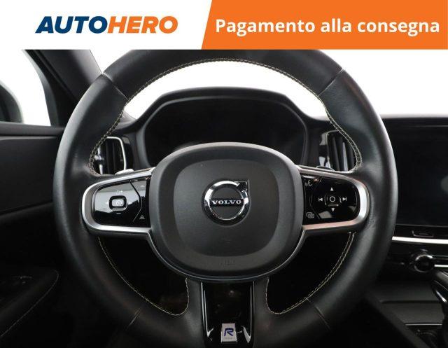 VOLVO V60 D3 AWD Geartronic R-design