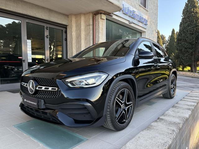 MERCEDES-BENZ GLA 200 d Automatic Premium Amg Pack Night