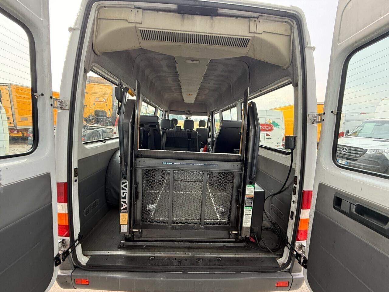Mercedes-Benz Sprinter 311 CDI/8 POSTI/PULLMINO/PEDANA PER DISABILI/2001