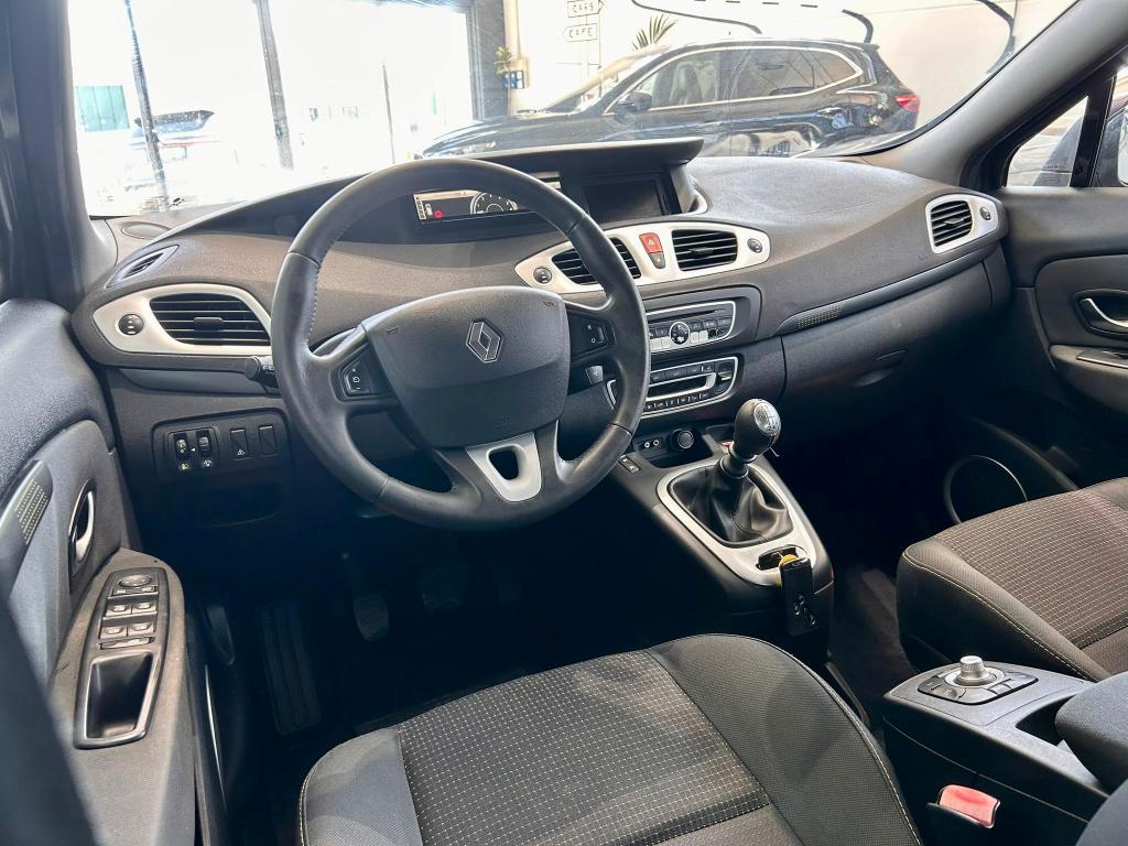 Renault Scenic X-Mod 1.5 dci Dynamique 110cv