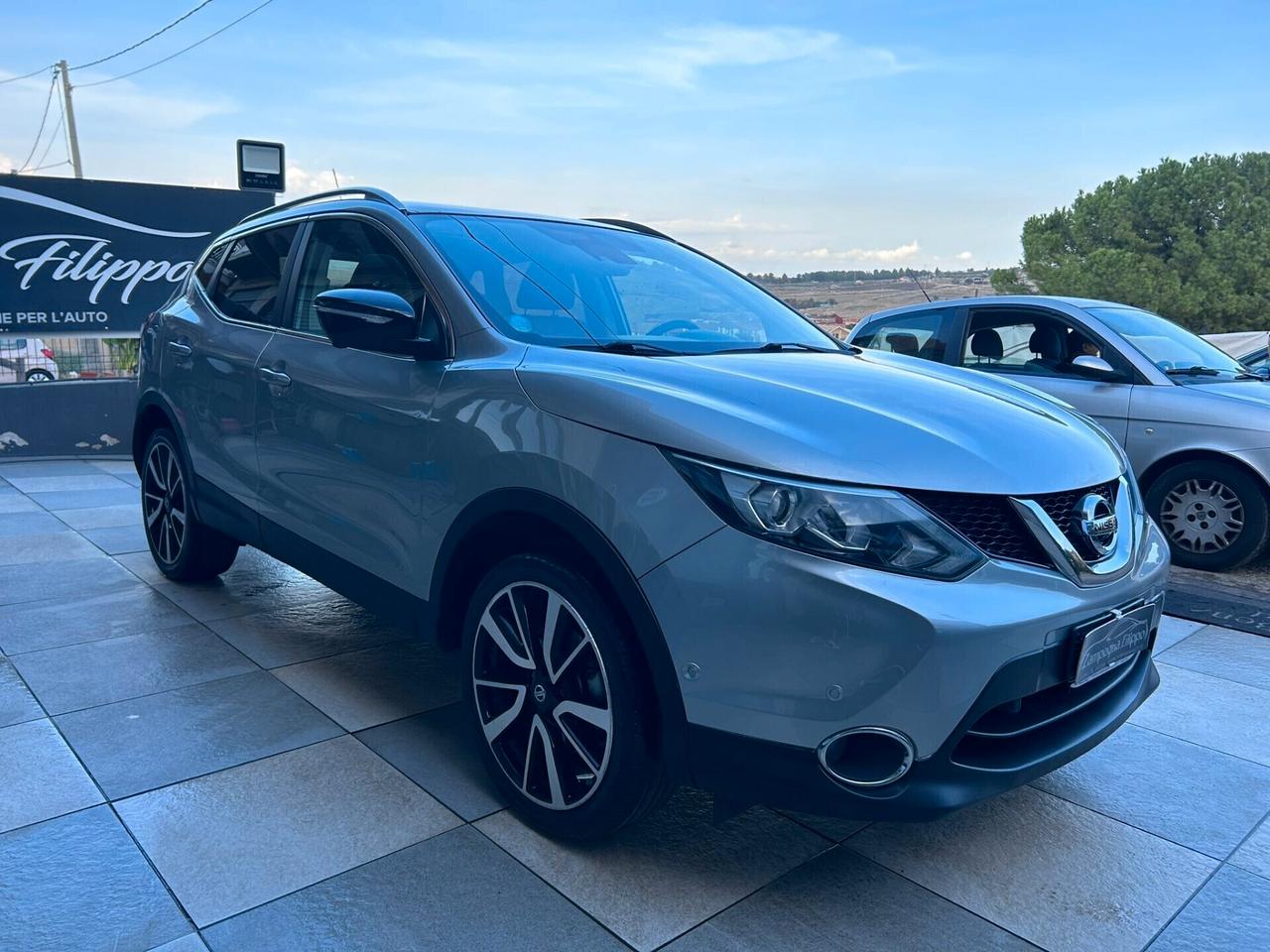 Nissan Qashqai 1.5 dCi 360 TEKNA TETTO - 2015