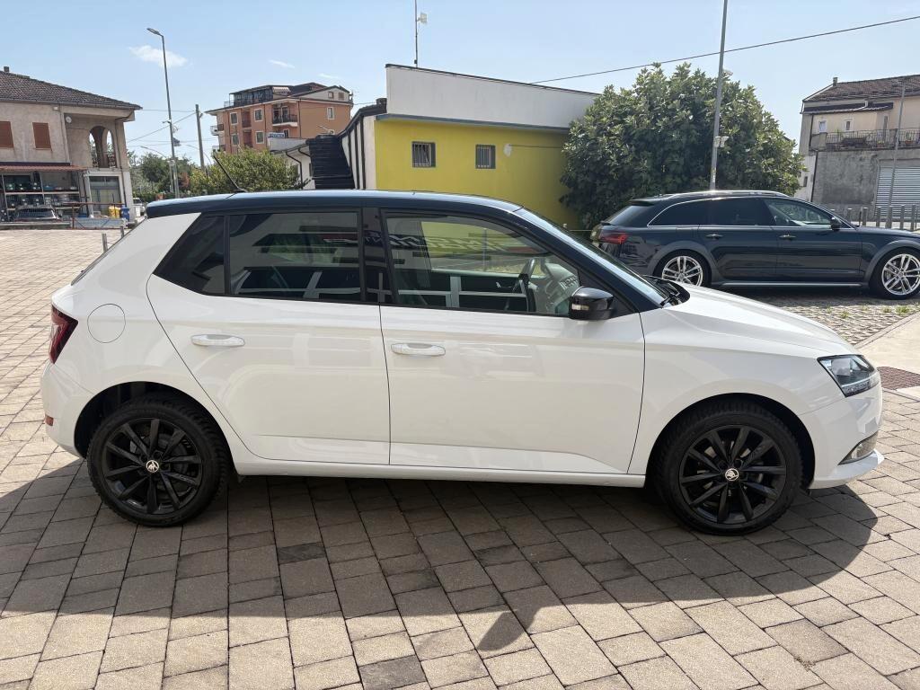 Skoda Fabia 1.0 MPI 60 CV Twin Color Nero