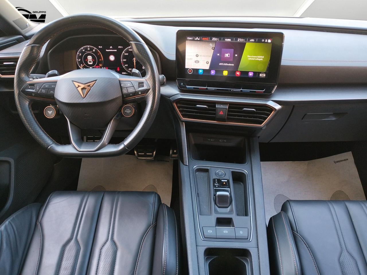 CUPRA LEON 2022 2.0 tsi VZ Carbon 300cv dsg