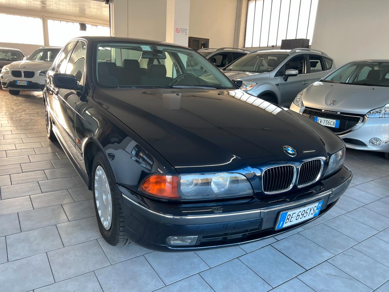 Bmw 520 520i 24V cat Attiva