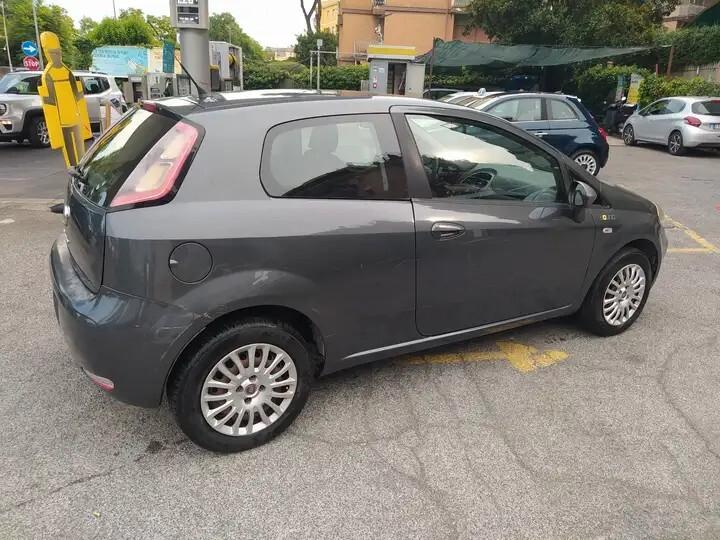 Fiat Punto 1.4 8V 3 porte Easypower Young