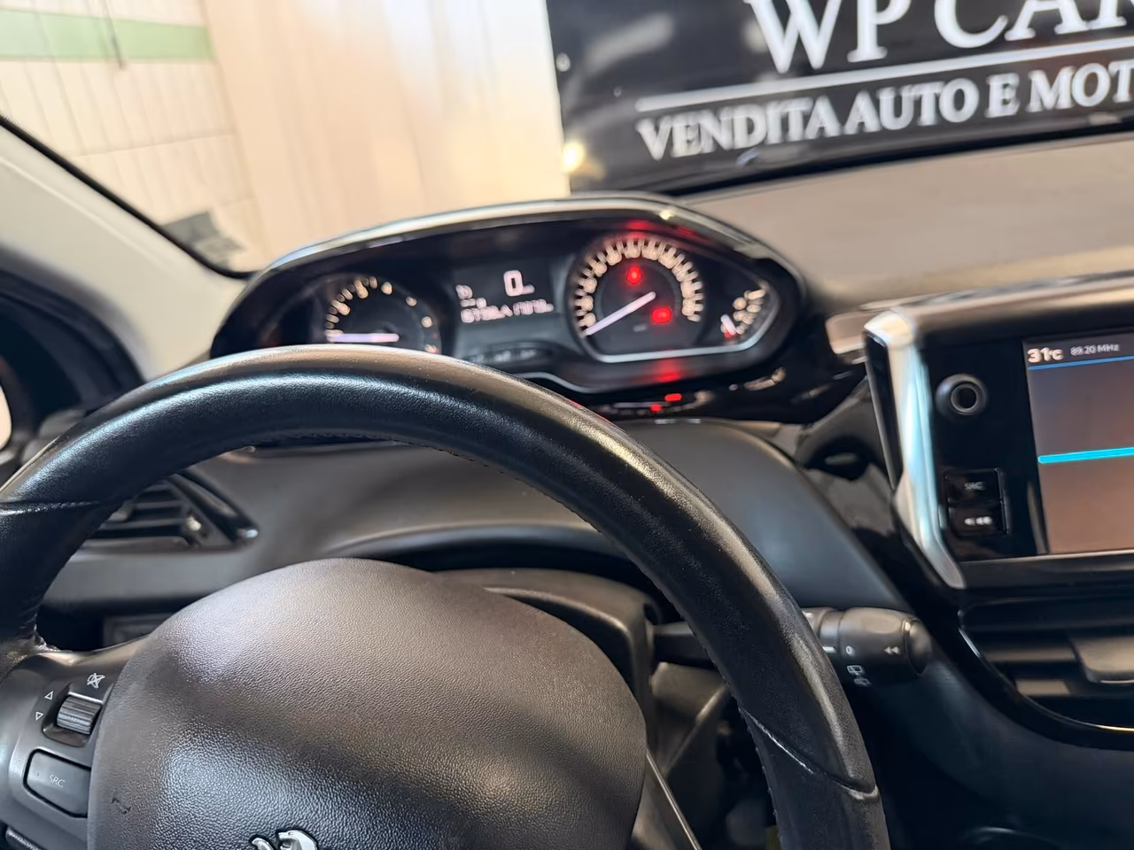 Peugeot 208 PureTech 82 Stop&Start 5 porte Allure