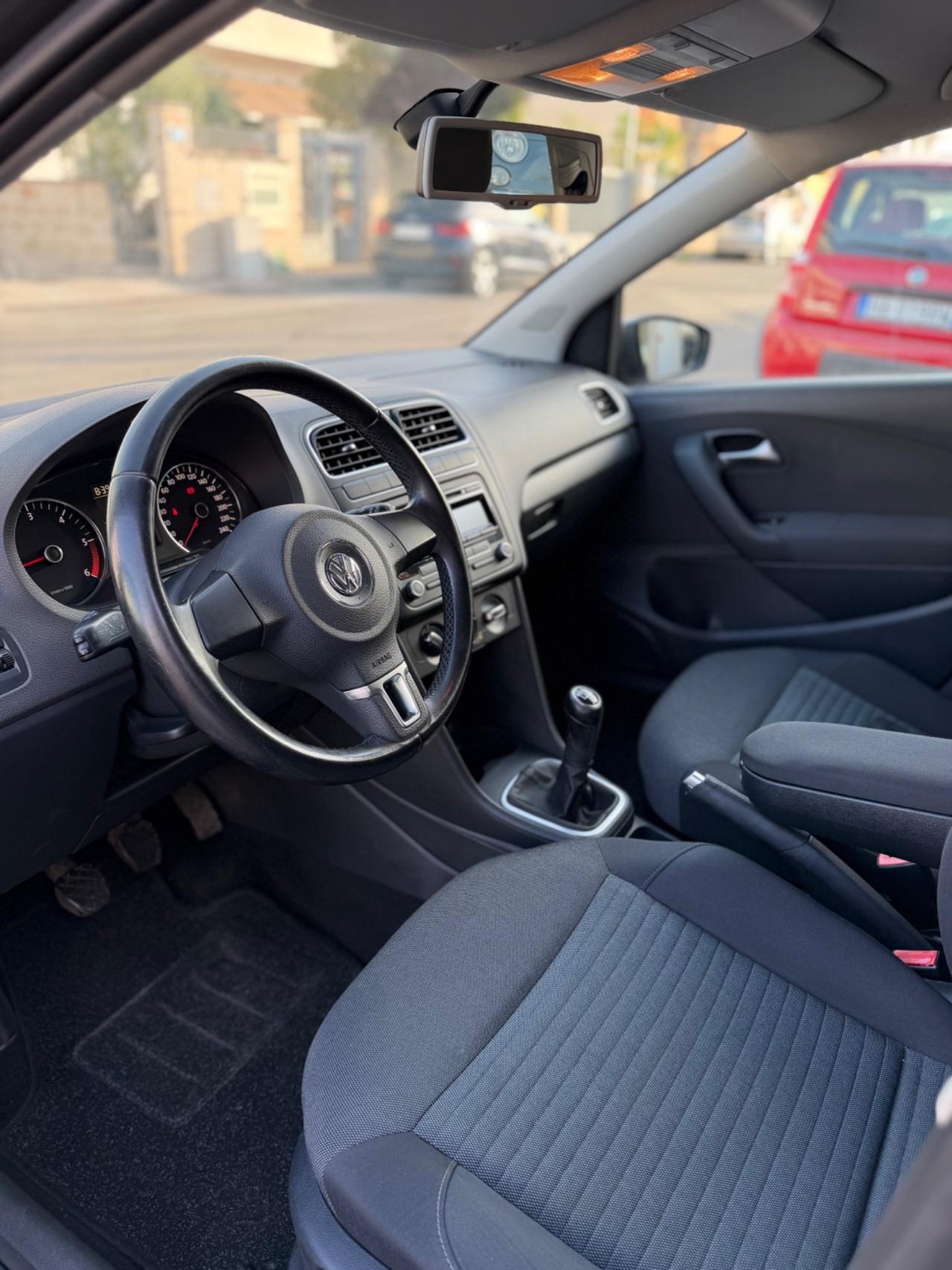 Volkswagen Polo 1.2 75 cvTDI-2011/CLIMA