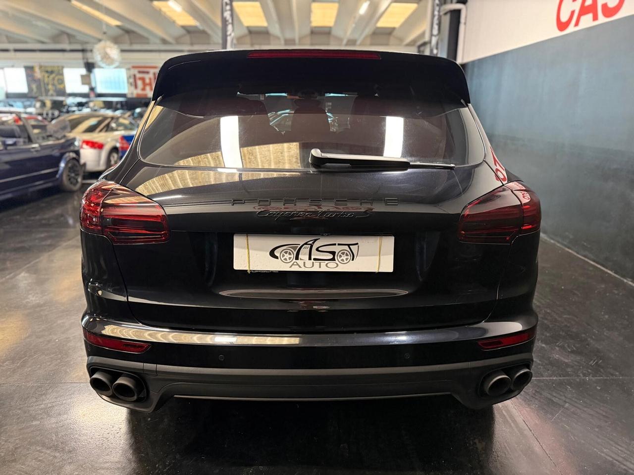 Porsche Cayenne 4.8 Turbo S