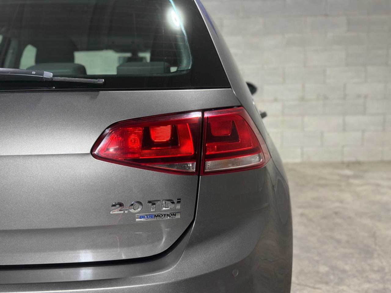 Volkswagen Golf 2.0 TDI Highline CINGHIA FATTA