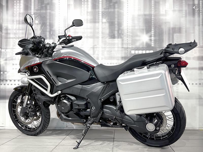 Honda Crosstourer 1200 DTC Travel Edition