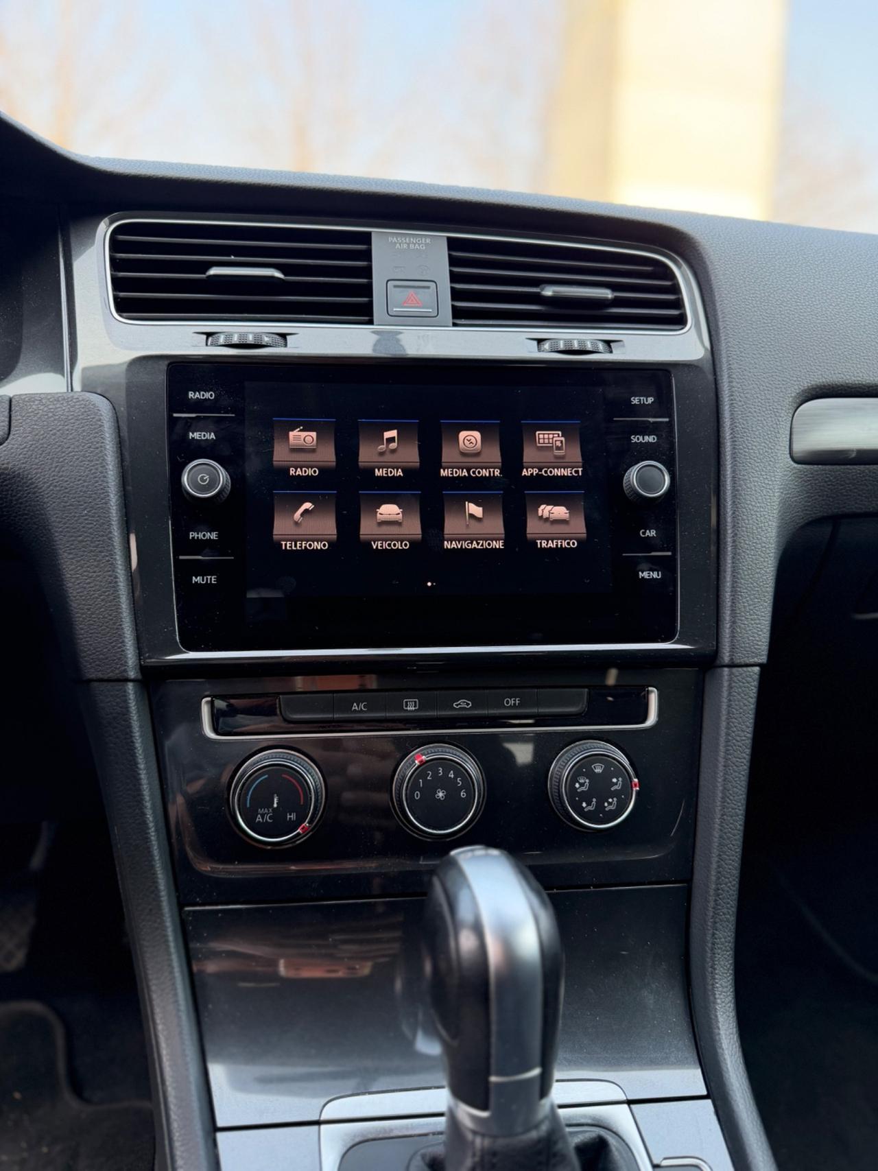 Volkswagen Golf Variant 1.6 TDI 115 CV DSG 5p. Sport BlueMotion Technology