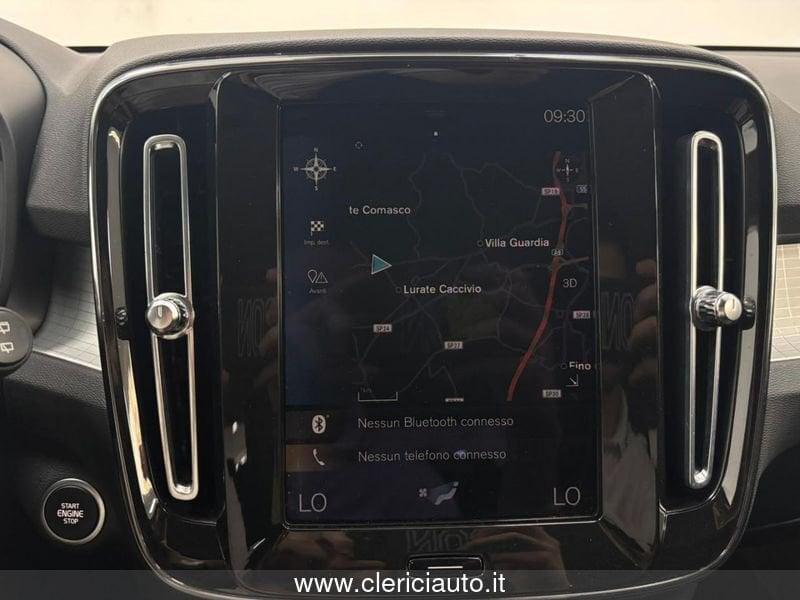 Volvo XC40 T3 Geartronic Momentum Pro