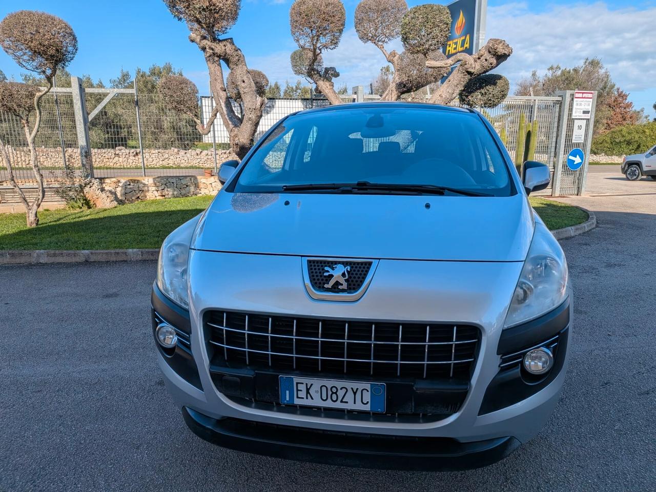 Peugeot 3008 1.6 HDi 112CV Business