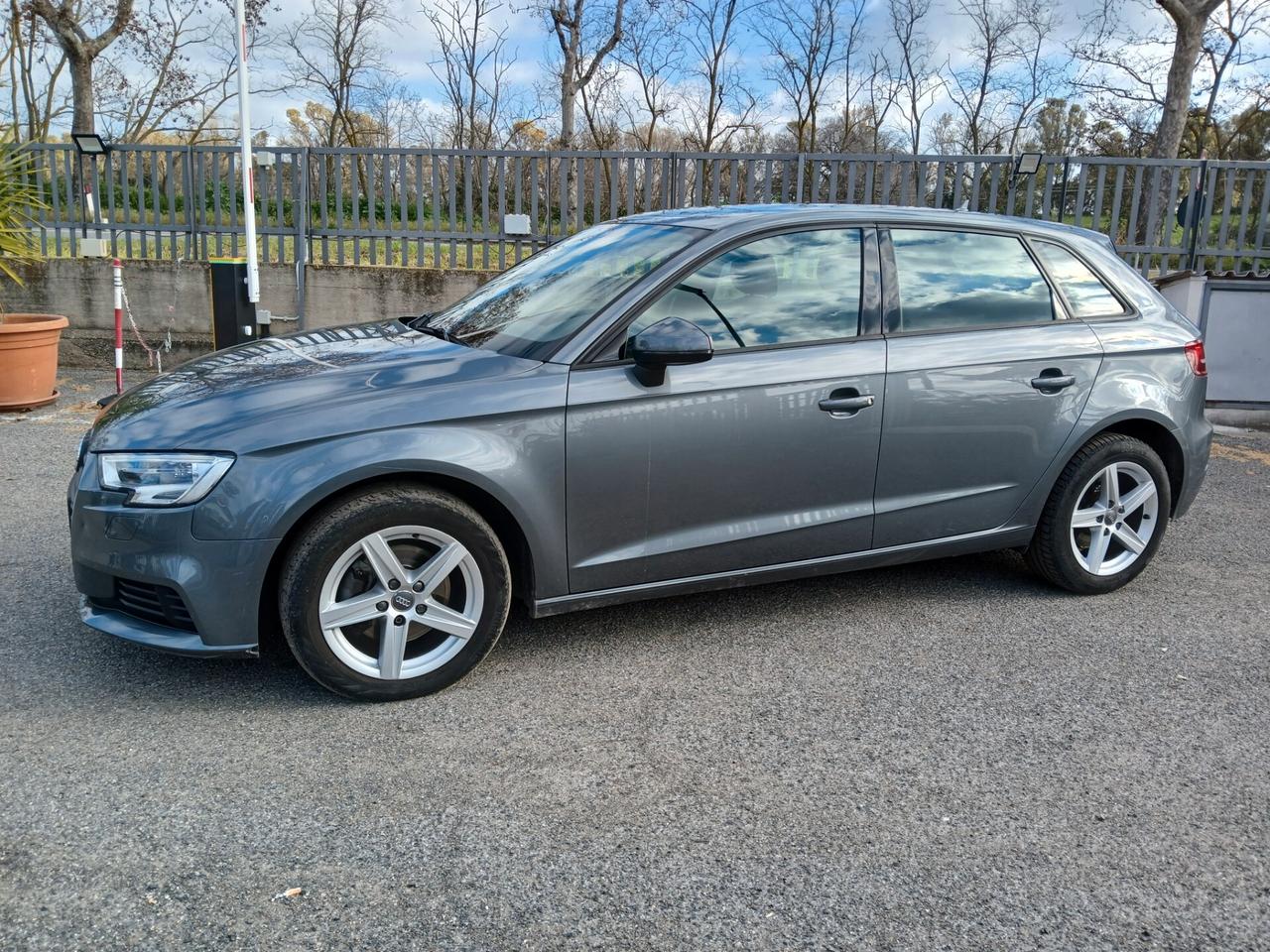 Audi A3 1.6 TDI 116 CV S tronic