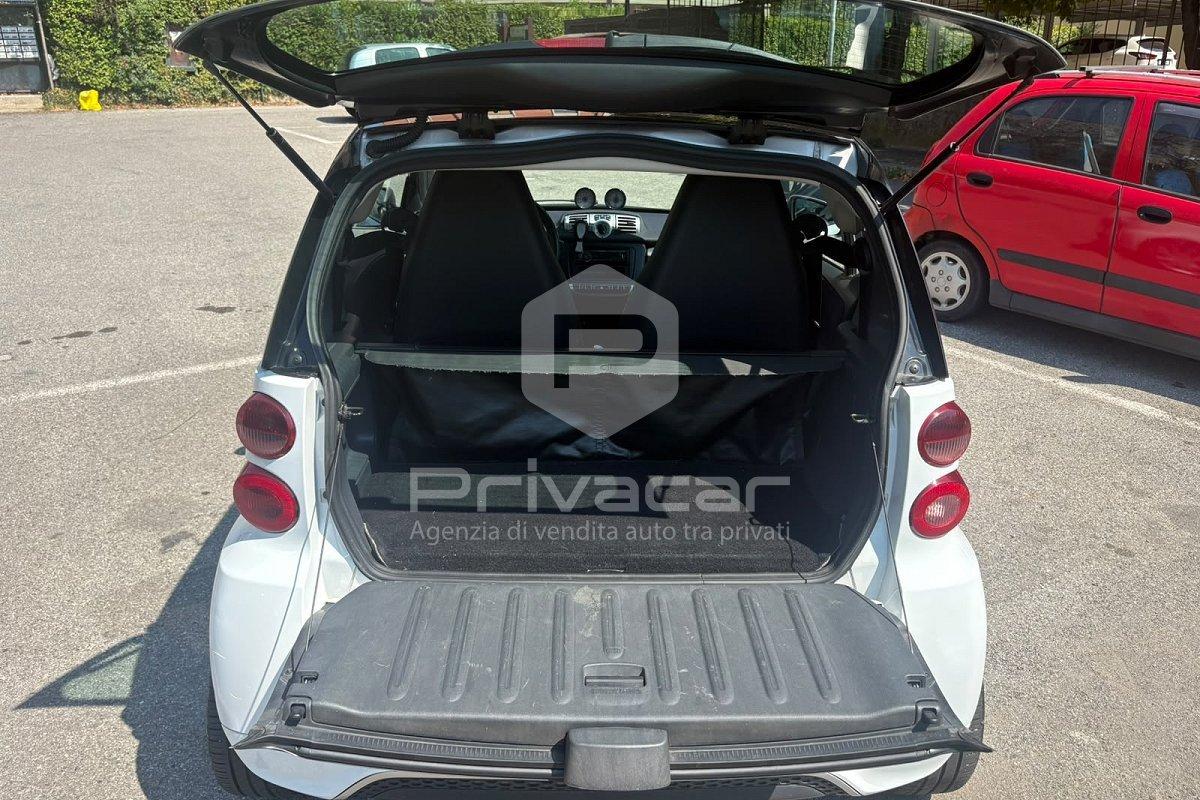 SMART fortwo 1000 52 kW MHD coupé pure