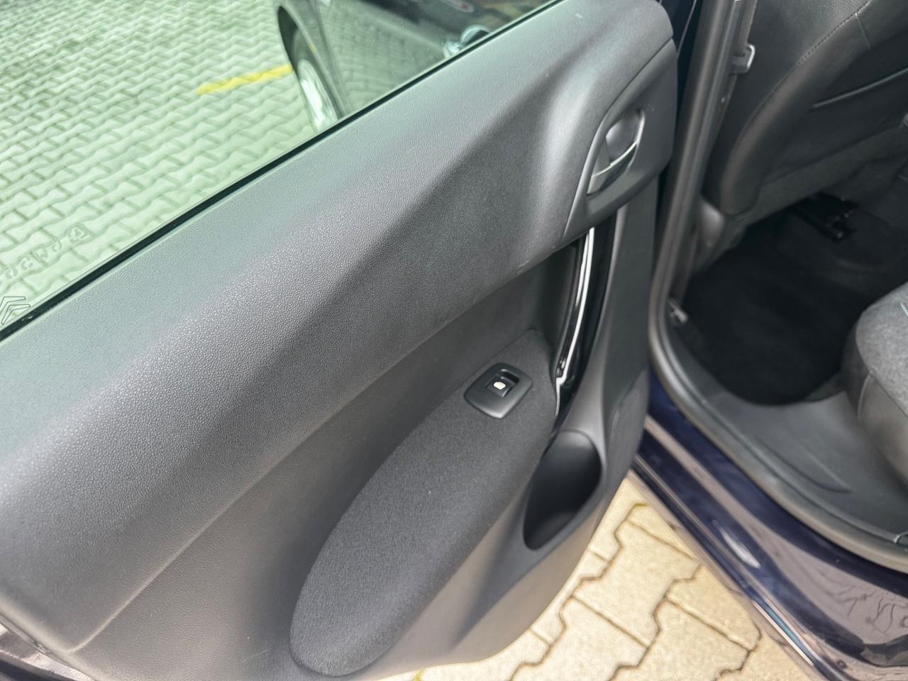 Citroen C3 PureTech 82 neopatentati