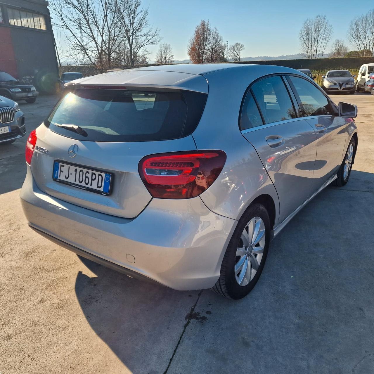 Mercedes-benz A 200 d Automatic Sport