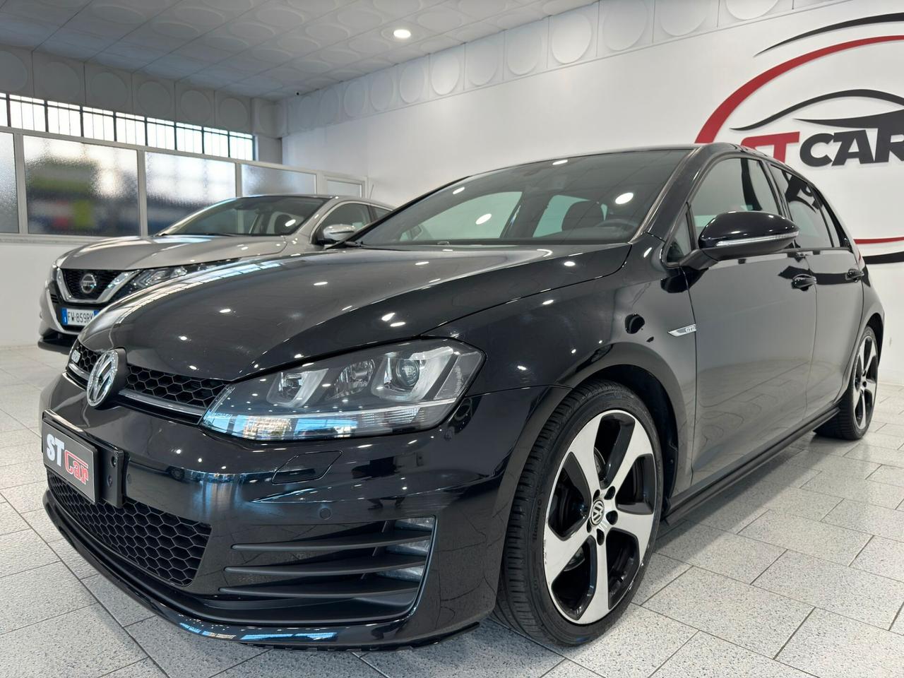 Volkswagen Golf GTD 2.0 TDI 5p. BlueMotion Technology