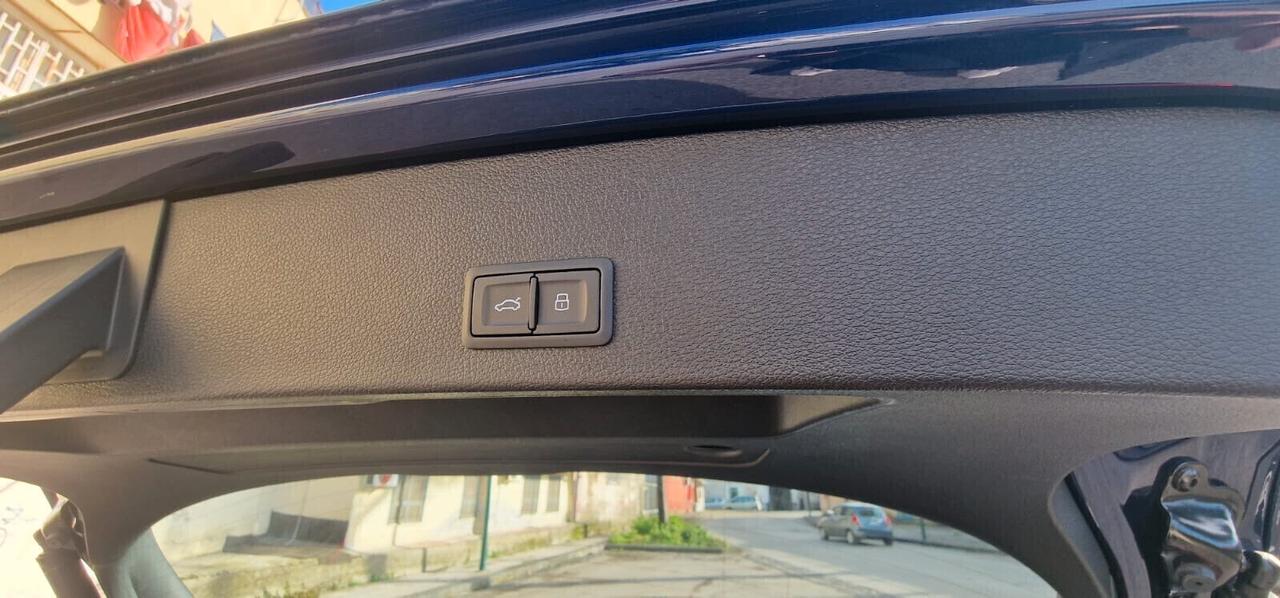 Audi Q2 30 TDI S tronic line Edition