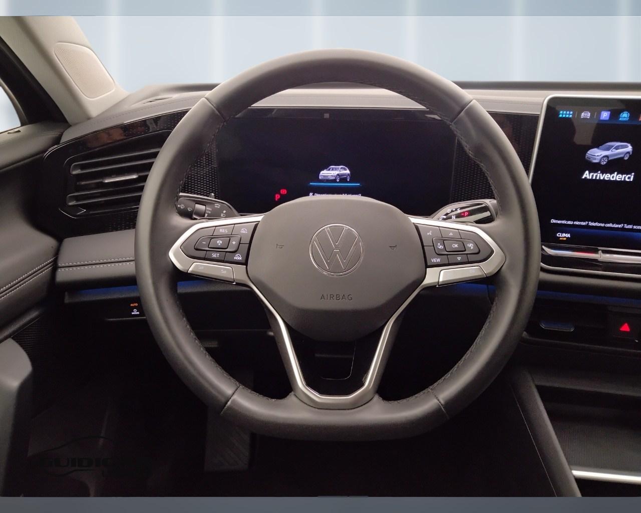 VOLKSWAGEN Tiguan III 2024 - Tiguan 2.0 tdi Life 150cv dsg