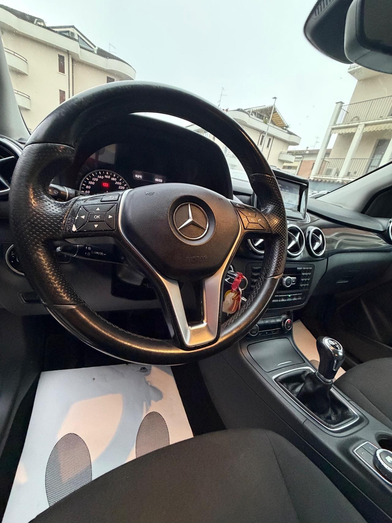 Mercedes-benz B 180 CDI Premium