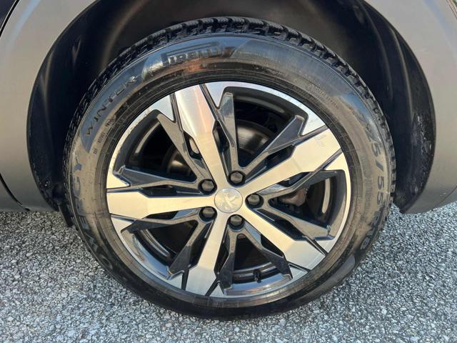 PEUGEOT 5008 BlueHDi 130 S&S EAT8 Allure