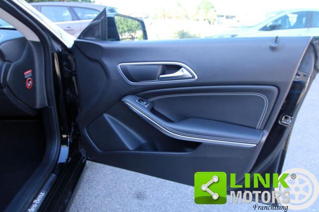 MERCEDES-BENZ CLA 220 d Automatic Premium