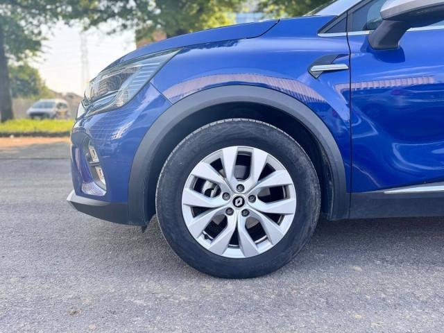 Renault Captur 1.6 E-Tech hybrid Intens 145cv auto